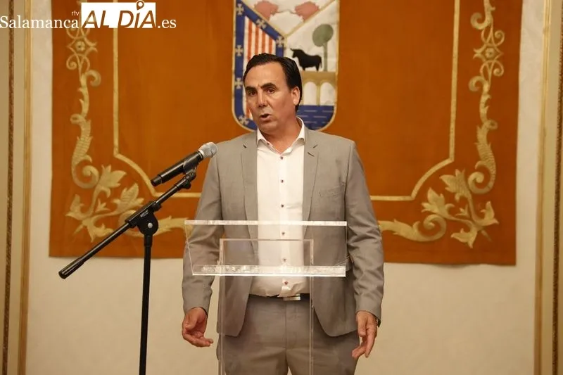 Presentación en el Ayuntamiento del proyecto solidario 'La sonrisa de María'. Foto: David Sañudo