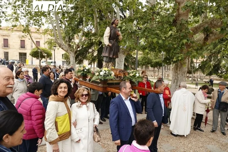 Procesión de San Isidro en la plaza de Colón. Foto: David Sañudo