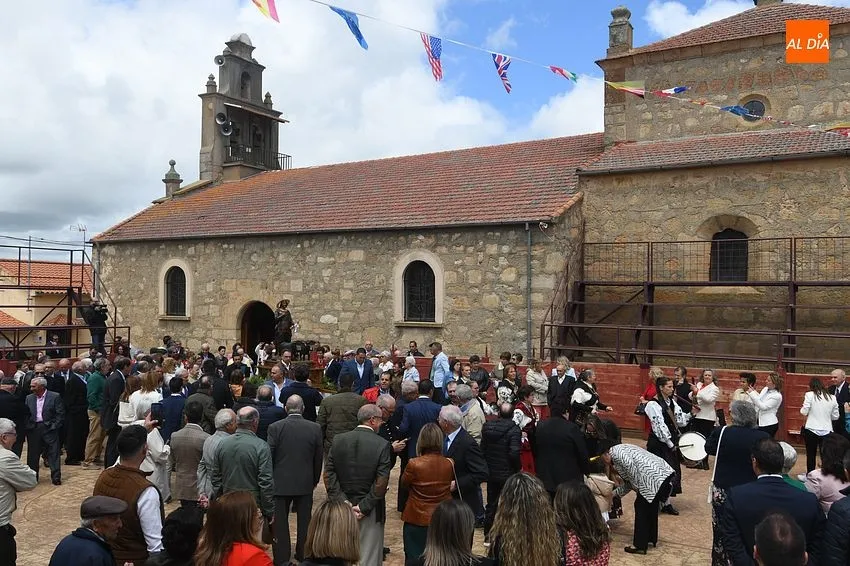 Gentes del campo en Cabrillas procesionan a San Isidro Labrador/ Fotos: Adrián M.Pastor