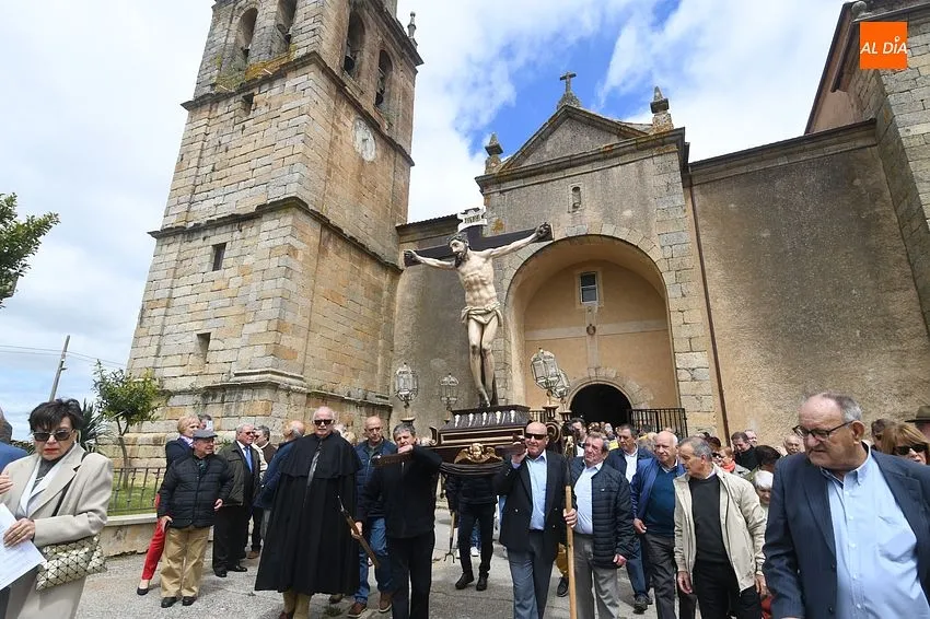 procesión cristo santa cruz el bodon