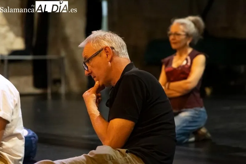 Rodaje de 'Experiencias Turismo España' en Salamanca en el Teatro Liceo. Foto: David Sañudo