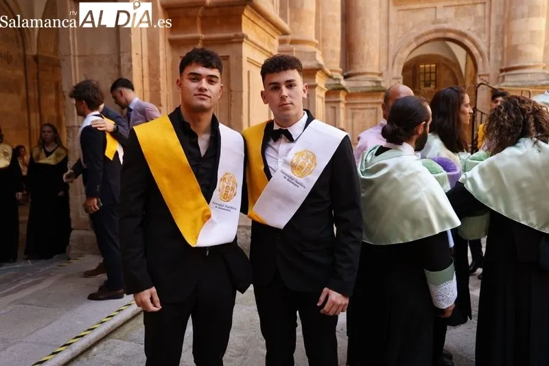 Los alumnos de Ciencias de la Actividad Física y del Deporte celebran su graduación  | FOTOS: David Sañudo 
