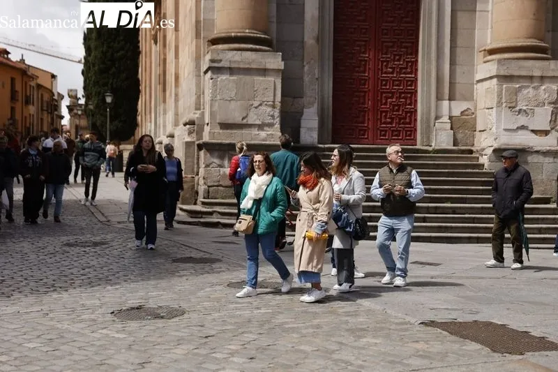 Así se encontraba Salamanca en la mañana de este miércoles festivo | FOTOS: David Sañudo 