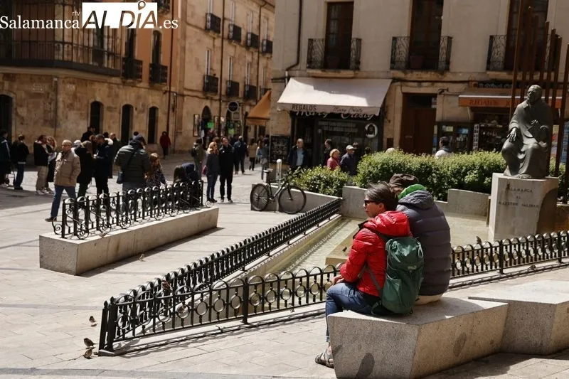Así se encontraba Salamanca en la mañana de este miércoles festivo | FOTOS: David Sañudo 