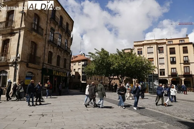 Así se encontraba Salamanca en la mañana de este miércoles festivo | FOTOS: David Sañudo 