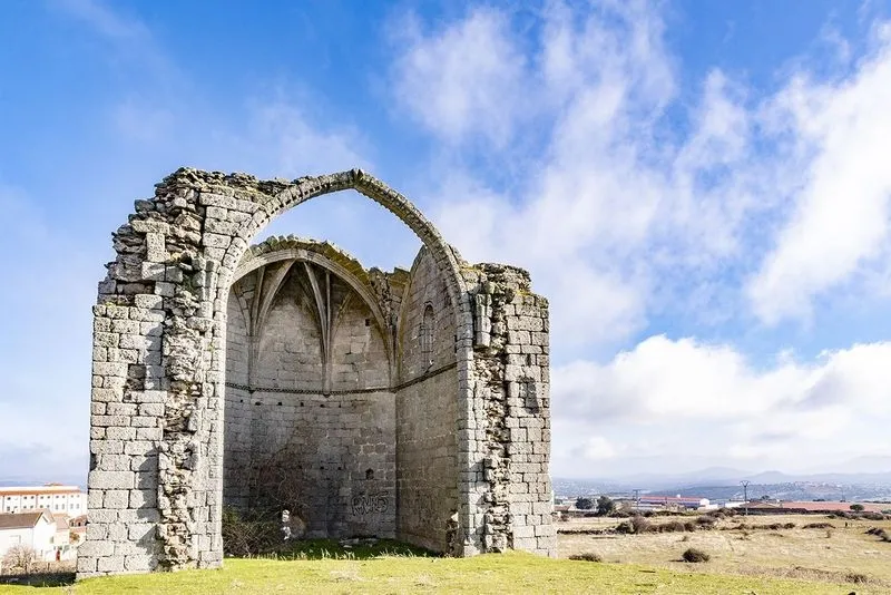 Torreón de guijuelo - FOTOS: Lista Roja del Patrimonio | Artesiver Fotografía