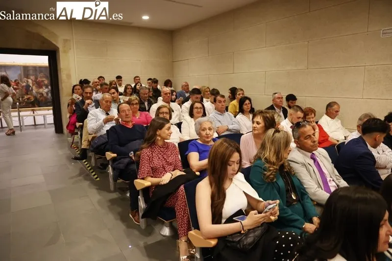 Emotiva graduación de los alumnos de Educación Infantil y Primaria de la UPSA | FOTOS: David Sañudo 