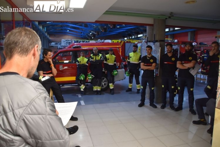 As&iacute; es un d&iacute;a con los bomberos de Salamanca: alerta las 24 horas | Imagen 1