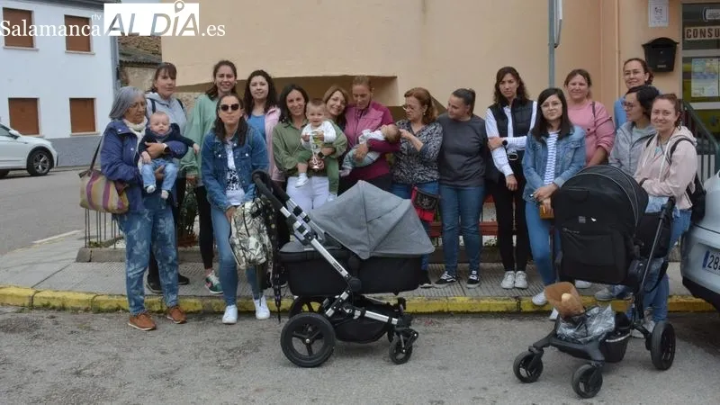 Madres y padres reclaman al SaCyL un pediatra de continuidad dos días a la semana