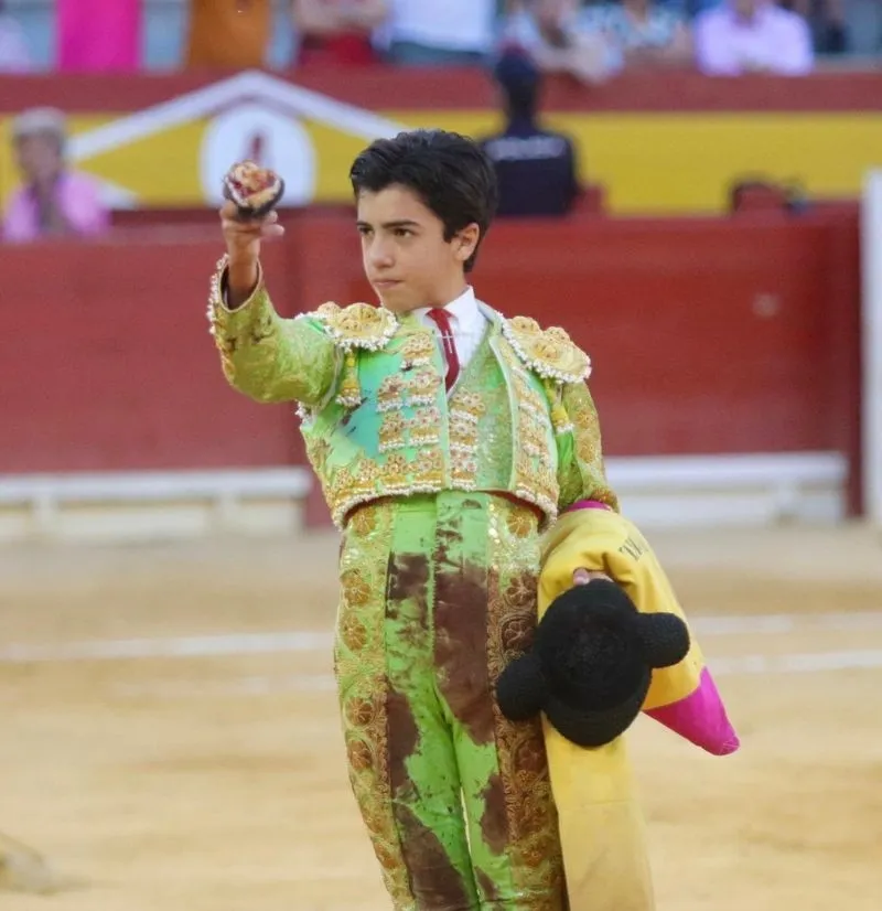 Foto 3 - Sobresaliente el salmantino Marco P&eacute;rez en Alicante