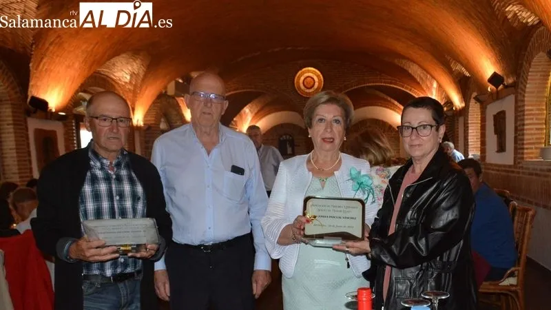 Foto 3 - Doscientos Mayores disfrutan en la fiesta patronal de la asociaci&oacute;n de jubilados de Lumbrales