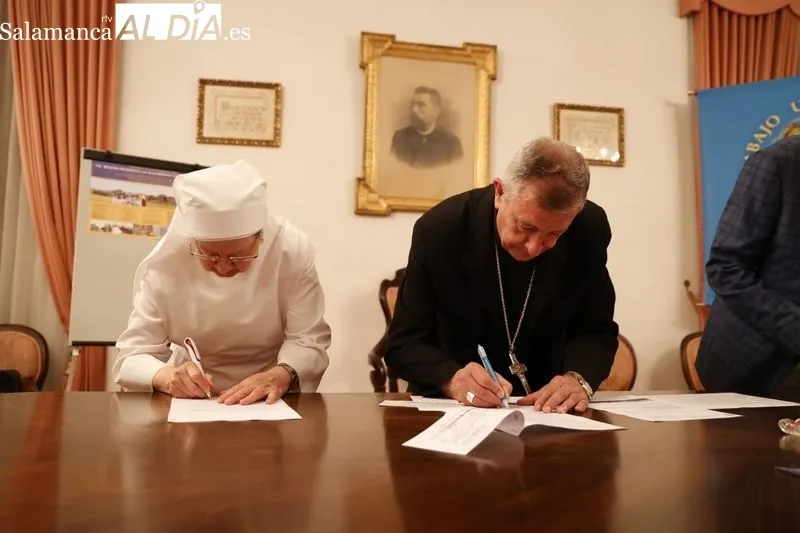 Acto de entrega de las ayudas Fundación Vicente Rodríguez Fabrés. Foto de David Sañudo