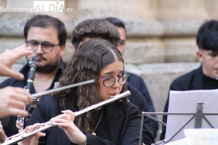 Foto 8 - Concierto solidario de la Banda de M&uacute;sica a beneficio de Manos Unidas