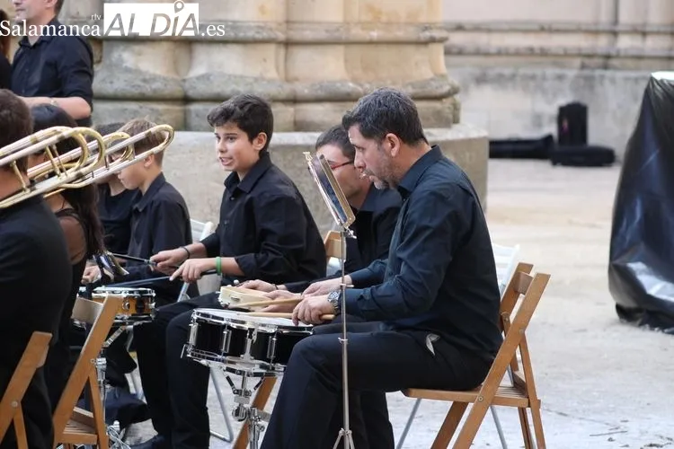 Foto 6 - Concierto solidario de la Banda de M&uacute;sica a beneficio de Manos Unidas