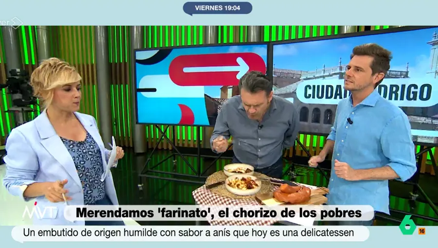 Foto 11 - Los presentadores de &lsquo;M&aacute;s Vale Tarde&rsquo; prueban en directo los huevos fritos con farinato