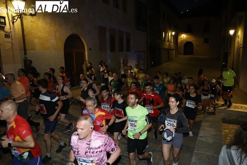 Carrera nocturna del programa municipal ‘Salamanca a Tope’. Fotos: David Sañudo