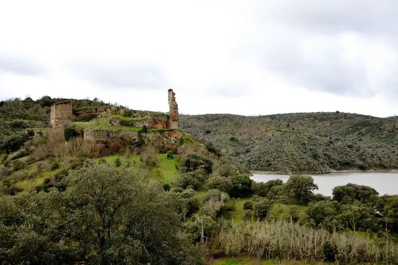 Ruta al Castillo de Alba y minas de wolframio. Fotos: Junta de Castilla y León.