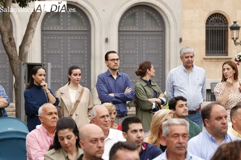Cierre de campaña del PP en la plaza de Los Bandos. Fotos; David Sañudo