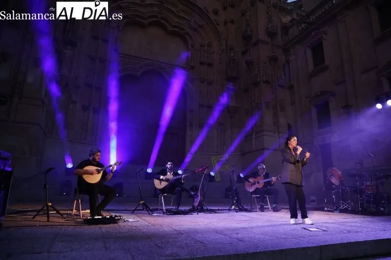 Concierto de Sara Correira en el Patio Chico de Salamanca- Fotos: David Sañudo