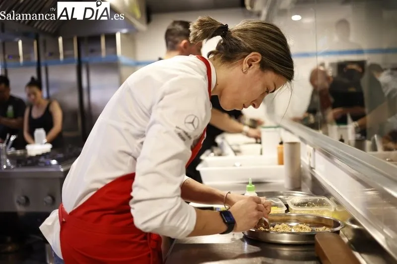 Presentación de las creaciones para el Concurso de Pinchos de la Asociación de Empresarios de Hostelería de Salamanca. Foto de David Sañudo
