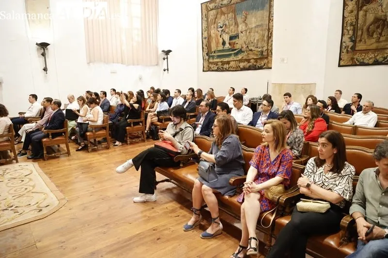 Inauguración de los Cursos de Especialización en Derecho. Fotos: David Sañudo.