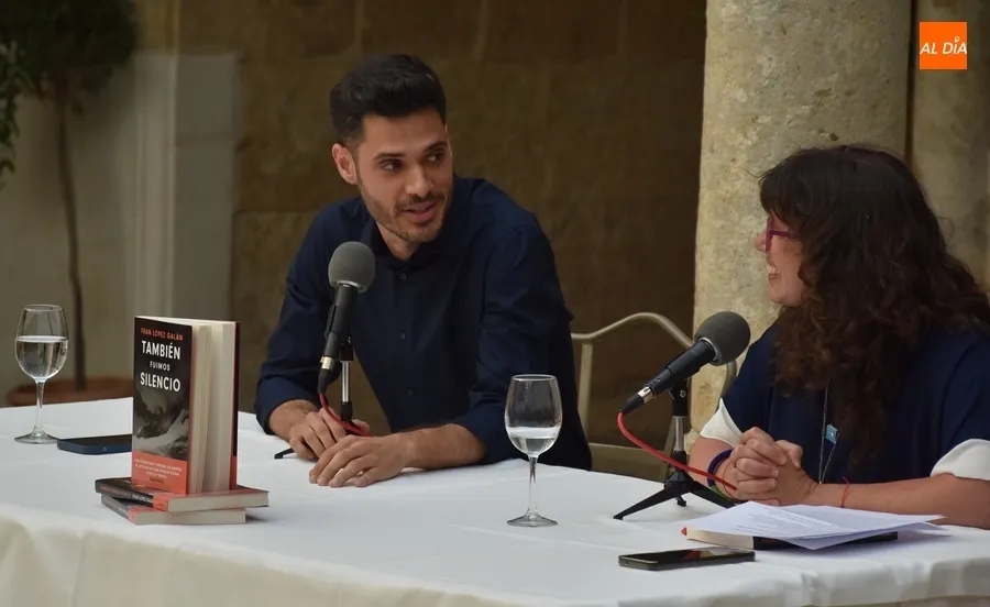 Foto 10 - Ciudad Rodrigo arropa a Fran L&oacute;pez Gal&aacute;n en la presentaci&oacute;n en su tierra de su 1&ordf; novela