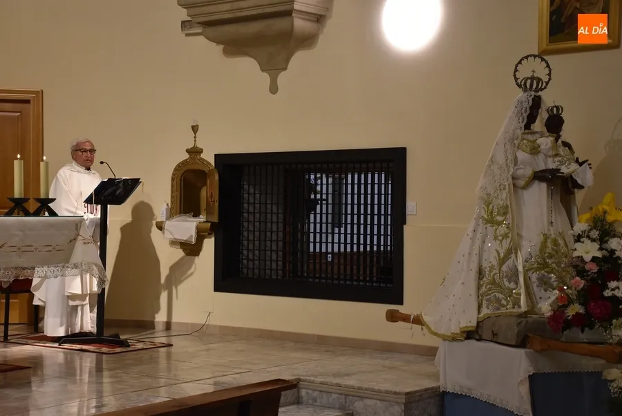 Foto 6 - La Hermandad de la Virgen de la Pe&ntilde;a se prepara para su Romer&iacute;a con un Triduo