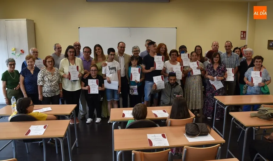 Foto 8 - Clausurados los cursos de nuevas tecnolog&iacute;as, en los que han participado 73 alumnos