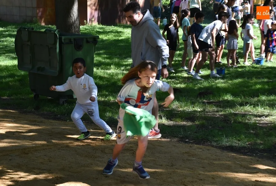 Foto 10 - Alumnos y profesores de Misioneras-Santa Teresa inician en El Pic&oacute;n las vacaciones de verano