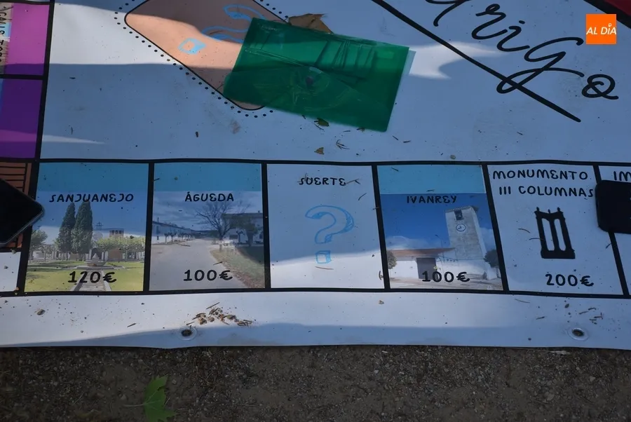 Foto 8 - Una docena de chavales estrena el Monopoly gigante de Ciudad Rodrigo