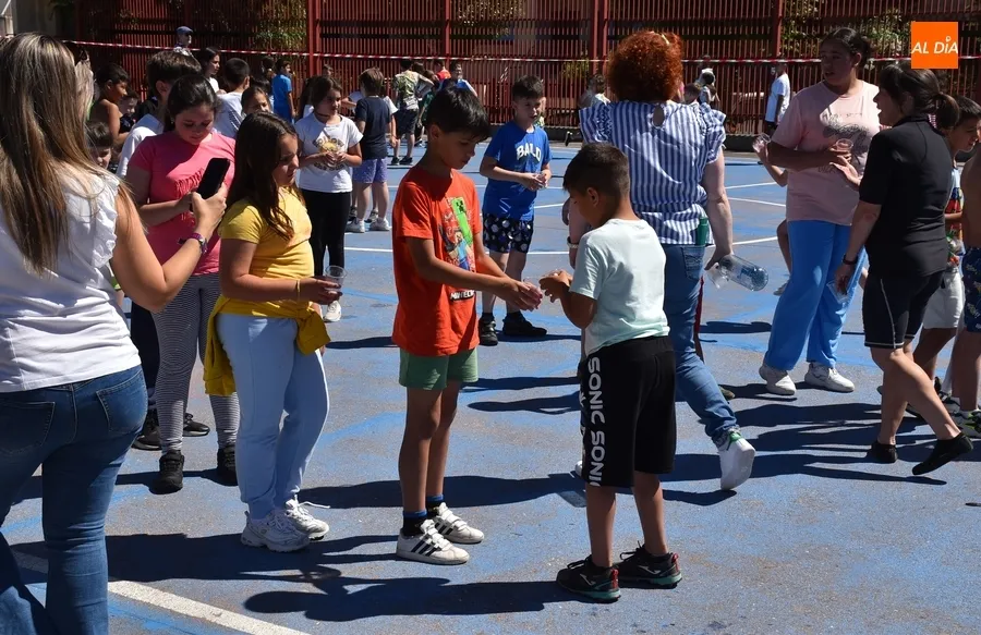 Foto 6 - El Colegio Mir&oacute;briga despide el curso con una gymkana con el agua como protagonista