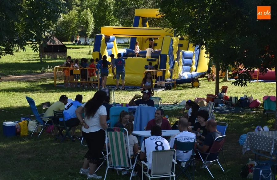 Foto 9 - La AMPA del Colegio Mir&oacute;briga disfruta de una jornada de confraternizaci&oacute;n a orillas del r&iacute;o