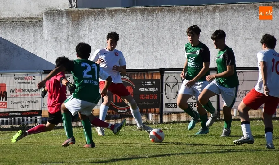 Foto 9 - El Salesianos se proclama campe&oacute;n del 3&ordm; Torneo Juvenil en homenaje a Miguel Gonz&aacute;lez Barbero