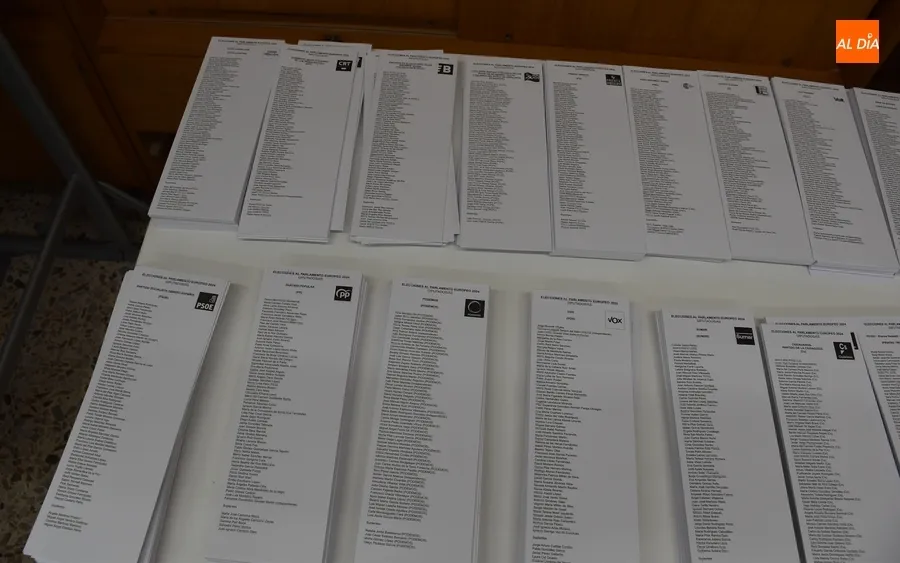 Foto 3 - Preparadas las 12 mesas en las que votar&aacute;n el domingo los mirobrigenses entre &iexcl;34! candidaturas