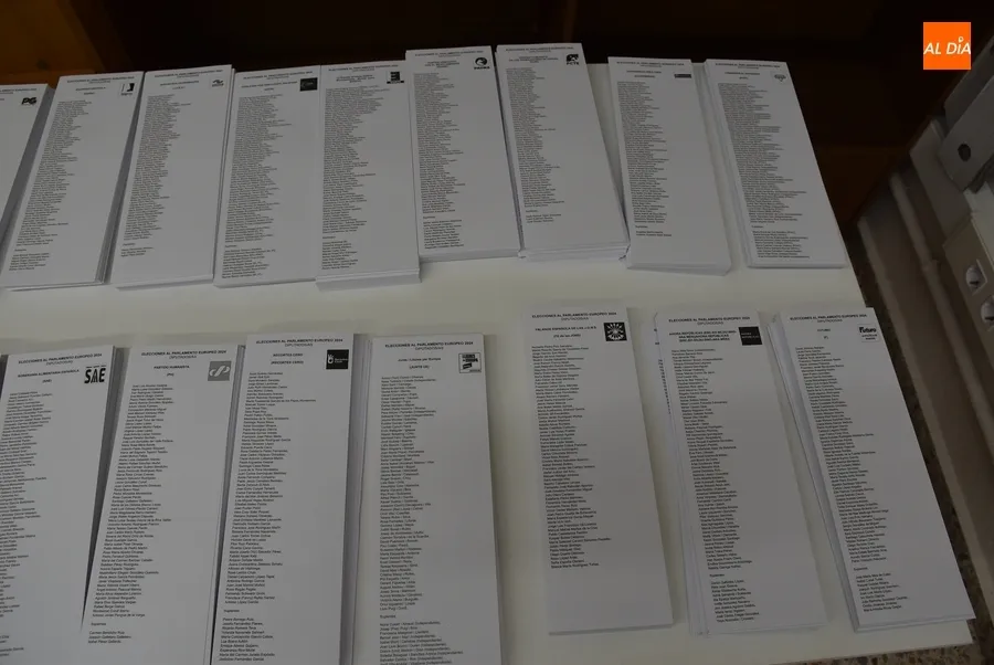 Foto 5 - Preparadas las 12 mesas en las que votar&aacute;n el domingo los mirobrigenses entre &iexcl;34! candidaturas