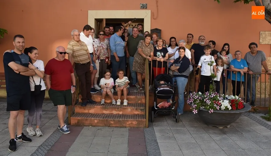 Foto 7 - El Barrio Nuevo contar&aacute; con una vaca y dos novillos en sus fiestas, que pregonar&aacute; Juanjo Carruelas