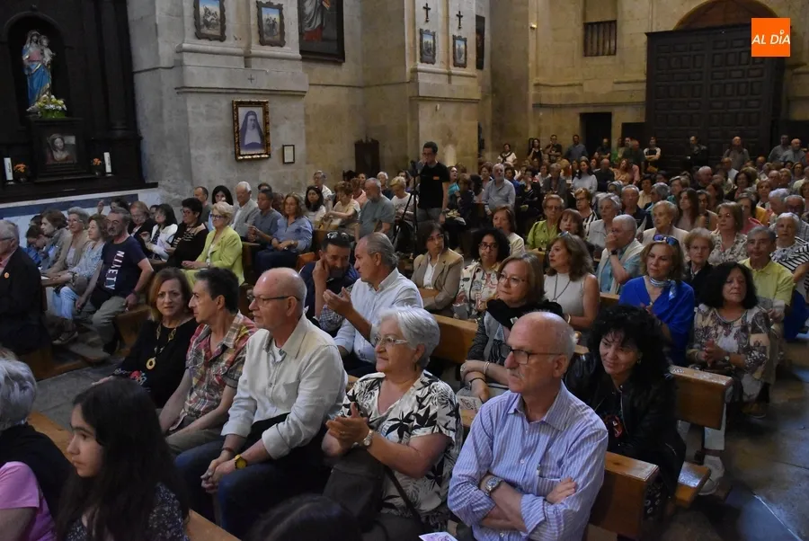 Foto 3 - Lleno en Cerralbo para presenciar el 1&ordm; Encuentro de Corales &lsquo;EnCANTAdos&rsquo;