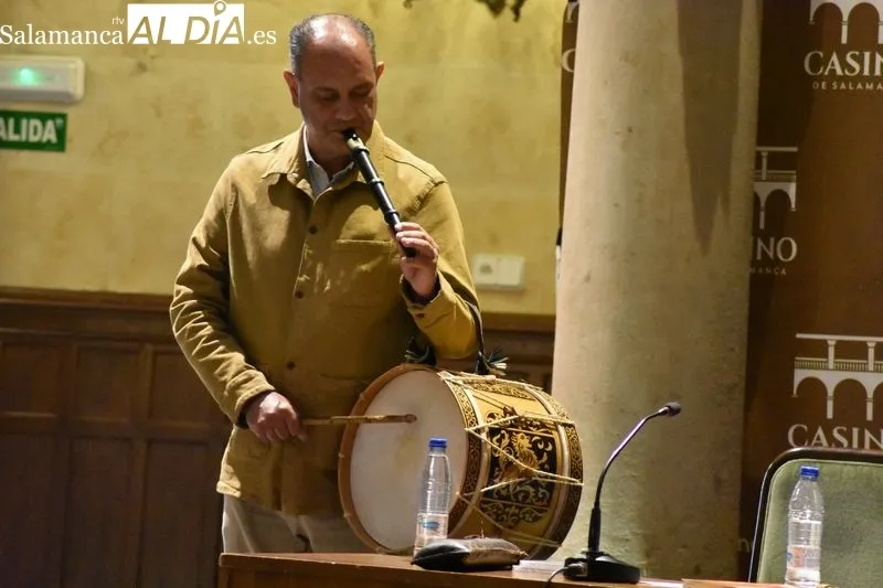 Foto 4 - &ldquo;Un libro que es una inspiraci&oacute;n&rdquo;: el doctor Manuel Marcos Robles presenta en El Casino de Salamanca 