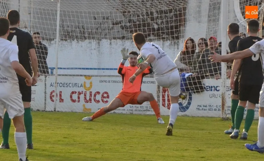 Foto 4 - El Ciudad Rodrigo ficha a un 3&ordm; jugador del Betis, el portero David Jim&eacute;nez