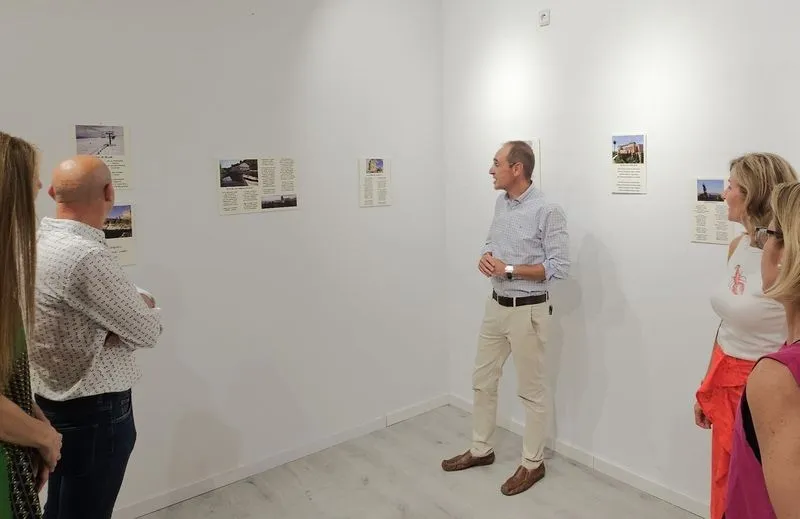 Exposición “Verseando por Salamanca” en el CC El Tormes.