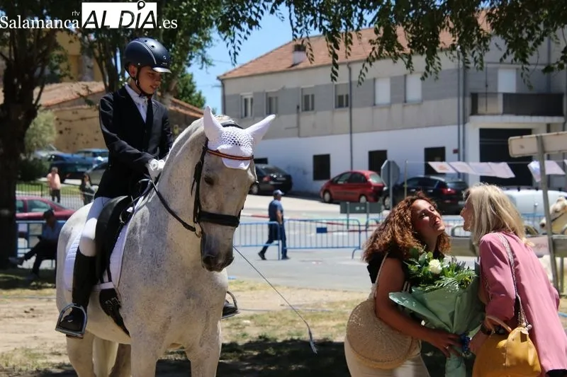 Foto 2 - Destacada exhibici&oacute;n de doma a cargo de alumnos de 'Laderas del Valle' 