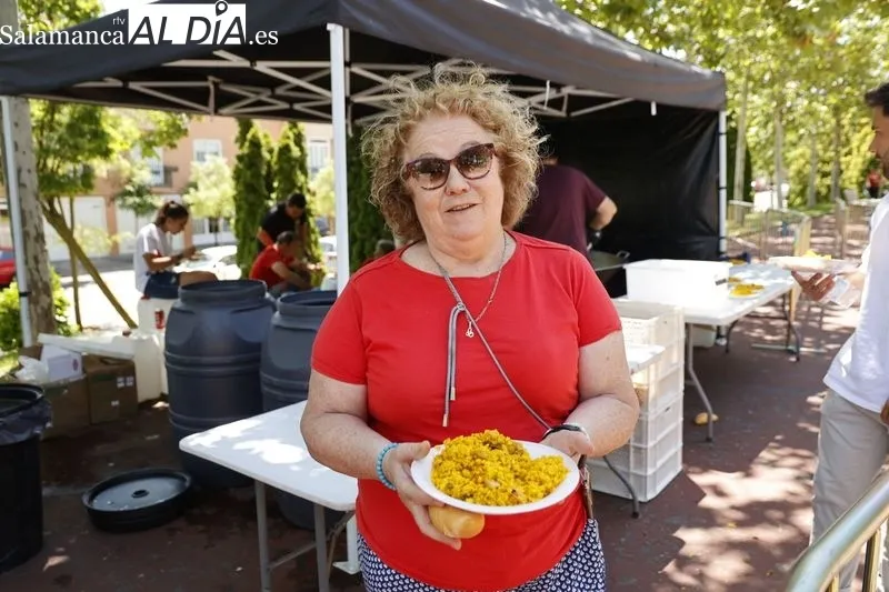 Comida de hermanamiento en le Parque de Ciudad Rodrigo por la Feria de las Asociaciones. Fotos: David Sañudo.
