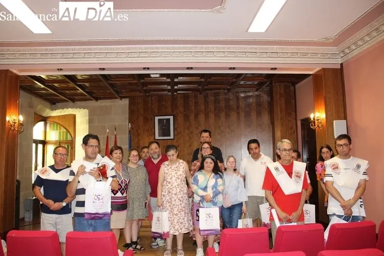 Foto 5 - Graduaci&oacute;n del Programa UniverUSAL en Alba de Tormes