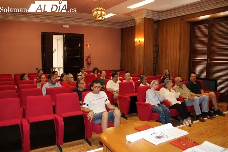 Foto 3 - Graduaci&oacute;n del Programa UniverUSAL en Alba de Tormes
