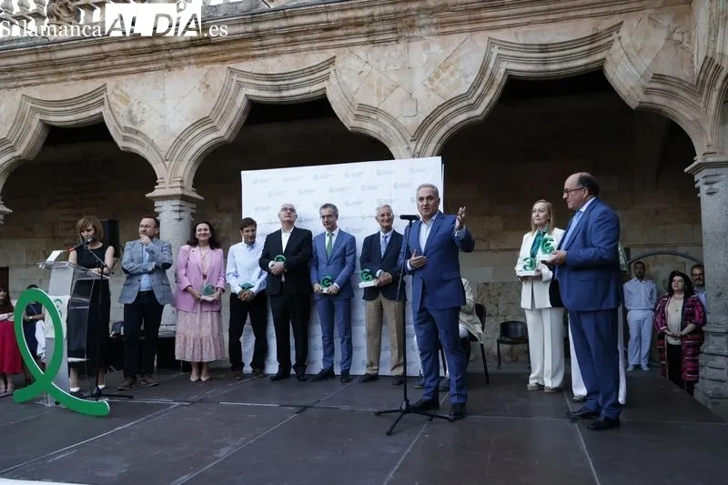 I Noche Solidaria de la AECC de Salamanca en la que se han entregado los premios 'Cielo de Salamanca'. Fotos: David Sañudo