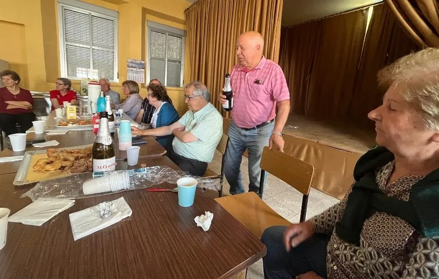 Foto 4 - Las asociaciones de mayores de El Rebollar preparan su convivencia veraniega