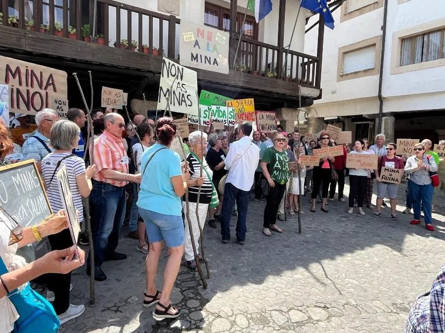 Concentración en San Martín de Trevejo