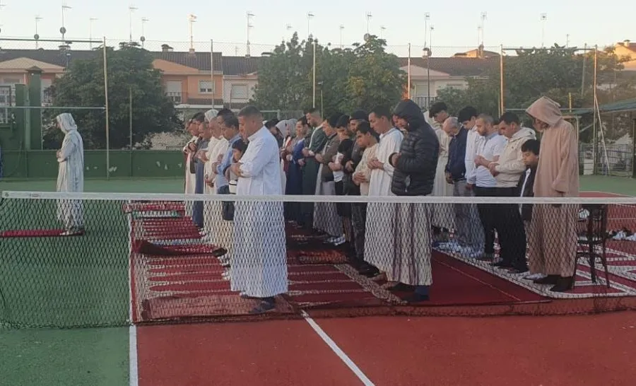 Foto 5 - La comunidad musulmana de Mir&oacute;briga y comarca celebra la Fiesta del Sacrificio &lsquo;Eid Al Adha&rsquo;