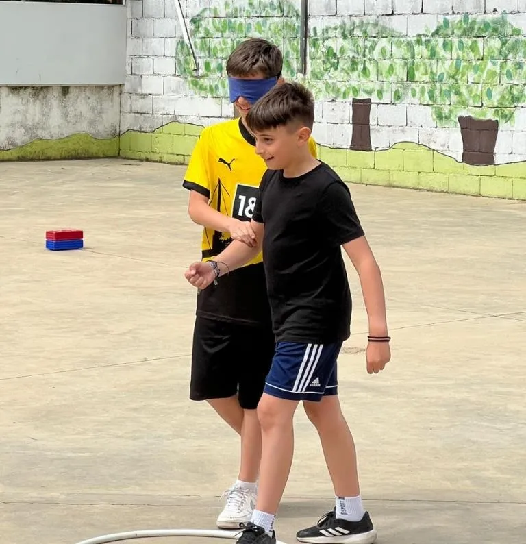 Foto 11 - Alumnos de Misioneras-Santa Teresa practican deportes paral&iacute;mpicos de la mano de AVIVA