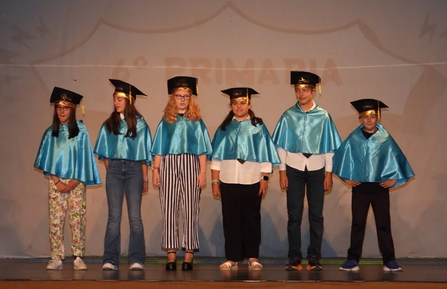 Foto 5 - El CEIP Sancti-Sp&iacute;ritus grad&uacute;a a sus alumnos de 3&ordm; de Infantil y 6&ordm; de Primaria